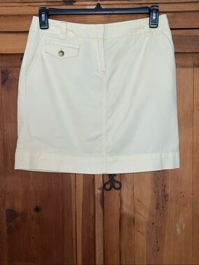 Ann Taylor Yellow mini skirt Sz. 6
